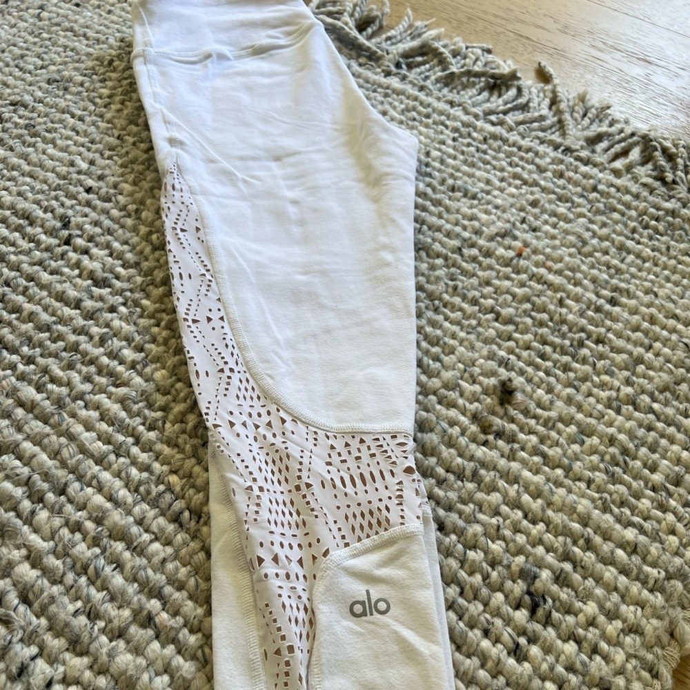 Alo Yoga Leggings